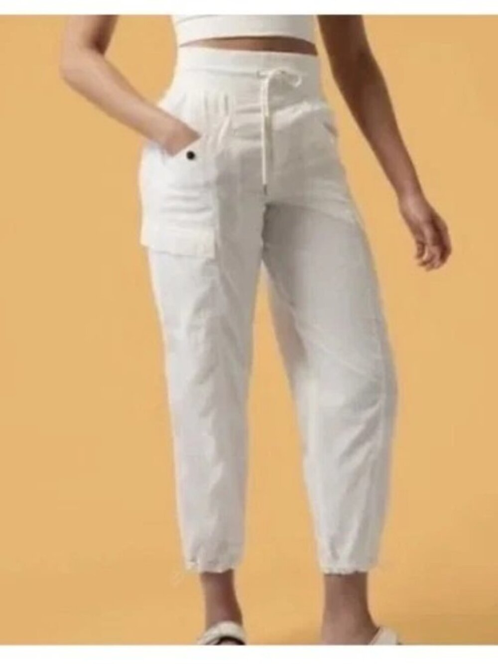 Athleta x Alicia Keys Cargo Parachute Pant Size 6 Ivory Utility Adjustable Ankle